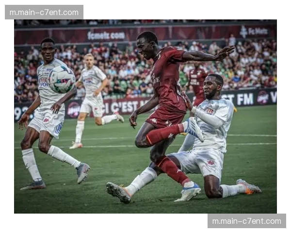 公牛送走全部主力艾维康利新秀群磨合，战绩倒数但未来三年六首轮