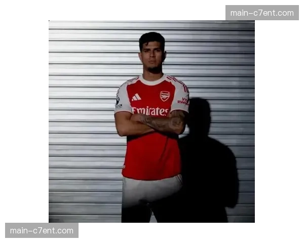 阿森纳因卡皮耶租借转永久 四千五百万英镑完成防线关键签约