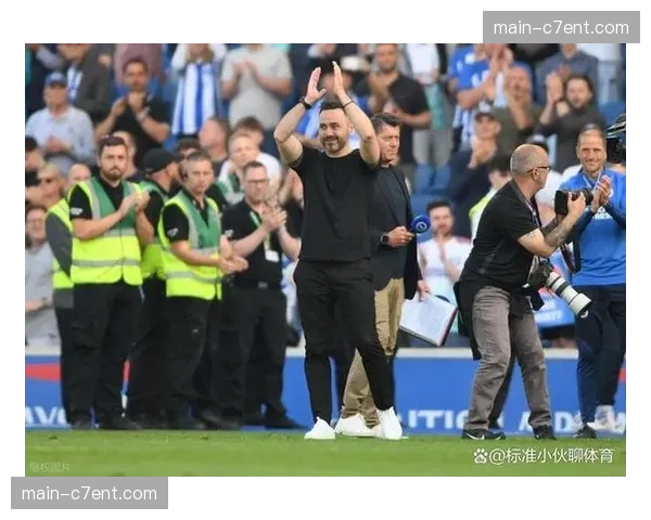 德泽尔比体系要求热刺全员出球与无球跑动，现有阵容适配存疑